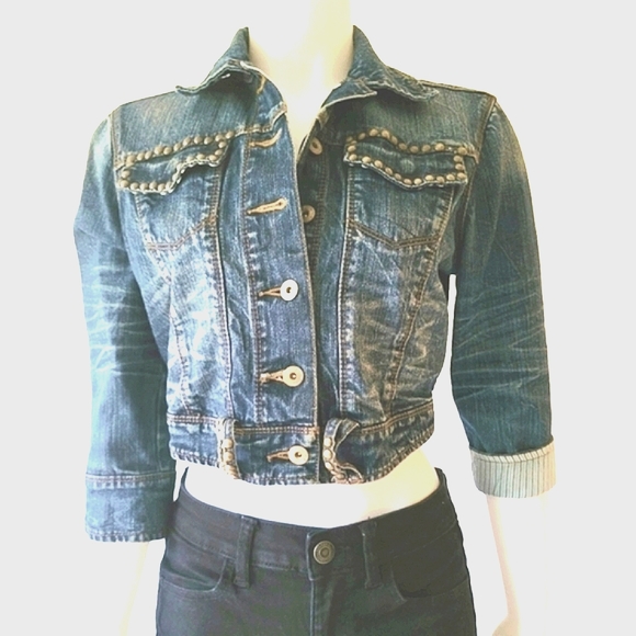 American Rag Cie Women's Semi-Cropped Studded 3/4 Sleeve Jean Jacket Size M - Picture 2 of 13